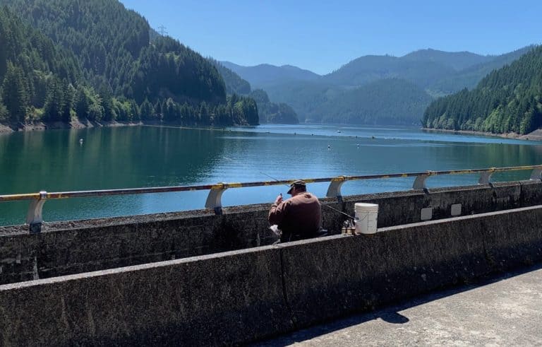 Trout and kokanee fishing at Detroit Lake Oregon