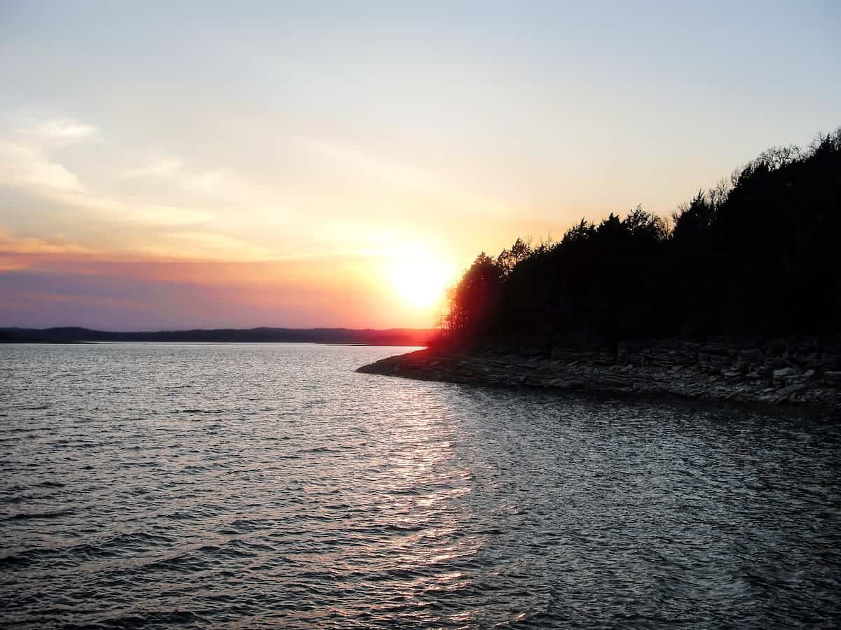 22 Best Bass Fishing Lakes & Rivers in Arkansas - Best Fishing in America